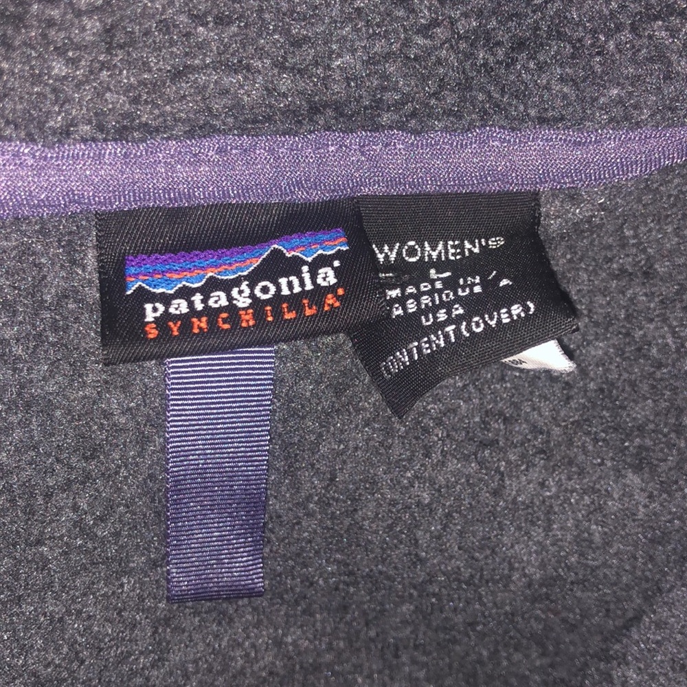 Patagonia • Synchilla Gray Fleece Full Zip-Up - Picture 3 of 6